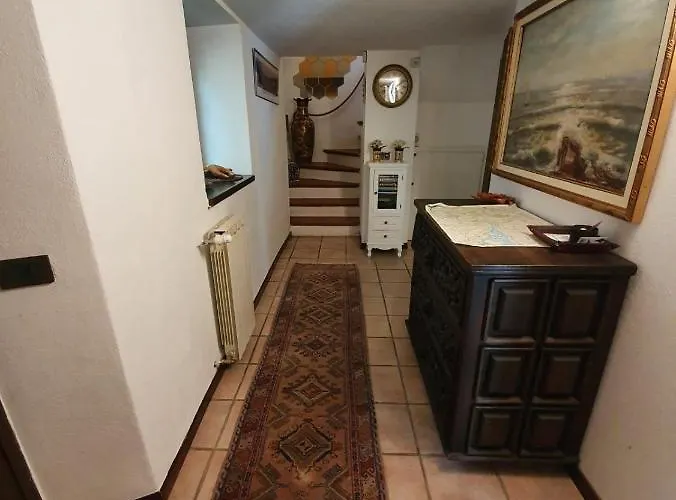 펜션 Re Di Quadri 루이노